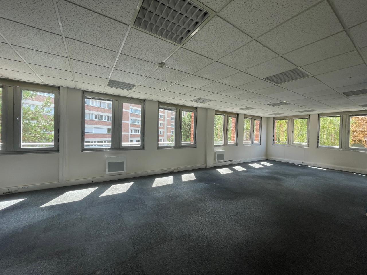 Bureau Lille 900m² Vente bureau Lille Nord OVBUR2533437 3